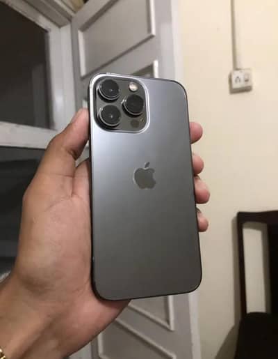 Apple iPhone 13 Pro Whatsapp 03093711434