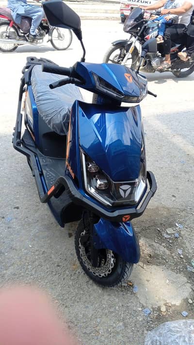 yadea T5L Electric bike for sale