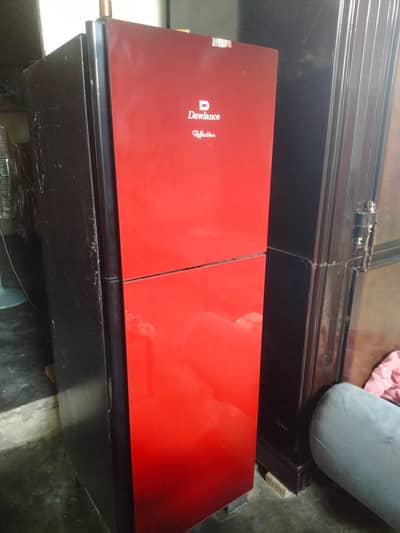 Dawlance Reflection 9150 LF GD Refrigerator – Red – Excellent Cooling
