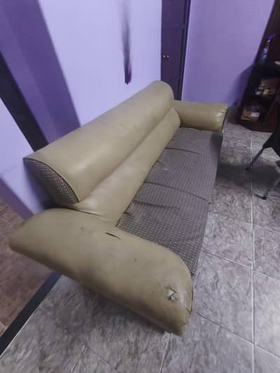 7 seater sofa set in cream colour
