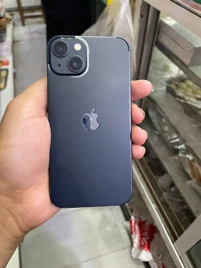 Apple iPhone 13
