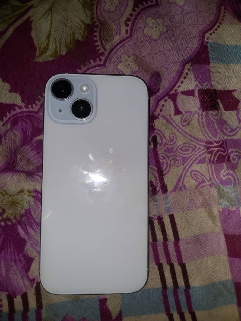 Apple iPhone 15 3