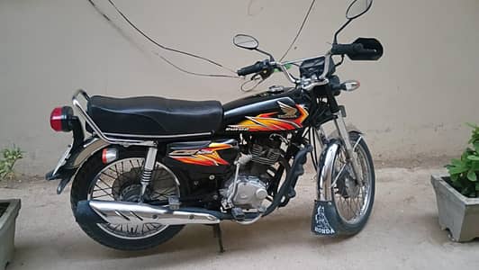 Honda CG 125 black A-One Condition