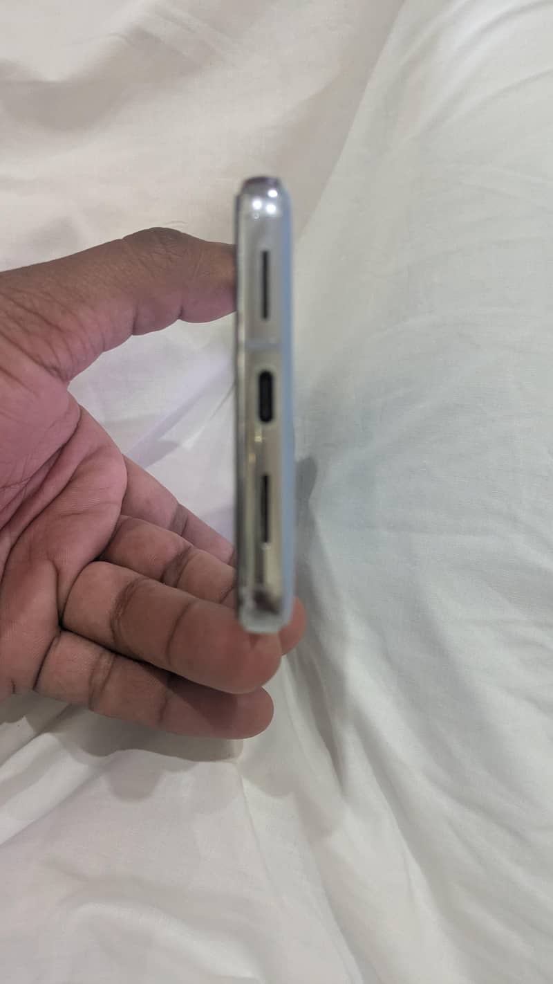 Google Pixel 8 Pro 7