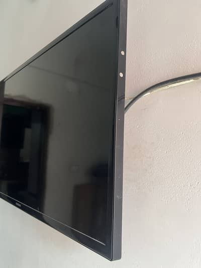 LED TV
