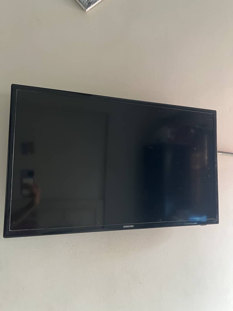 LED TV 2