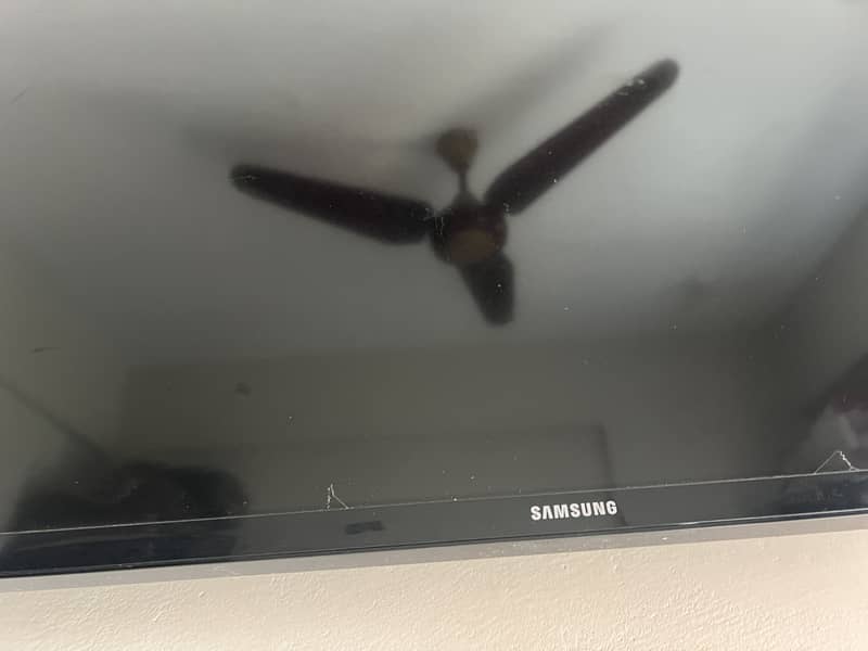 LED TV 4