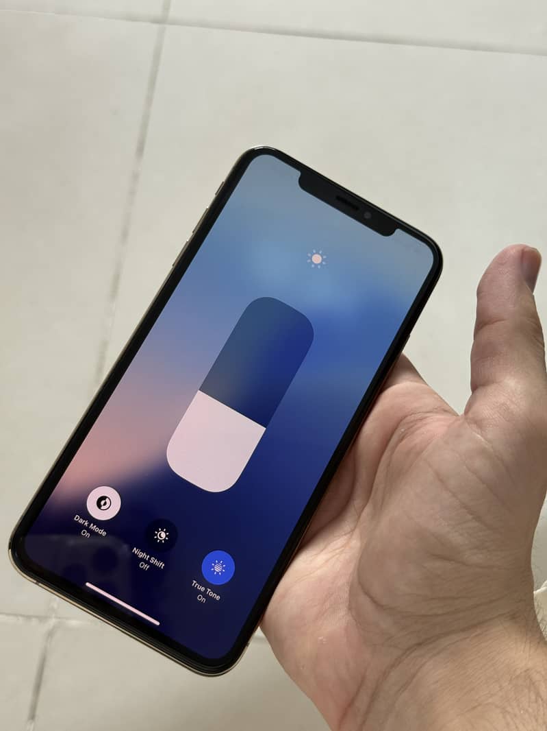 Apple iPhone X 2