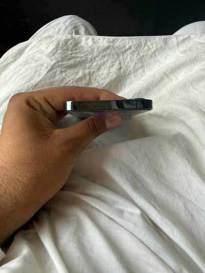 Apple iPhone 12 Pro factory unlocked
