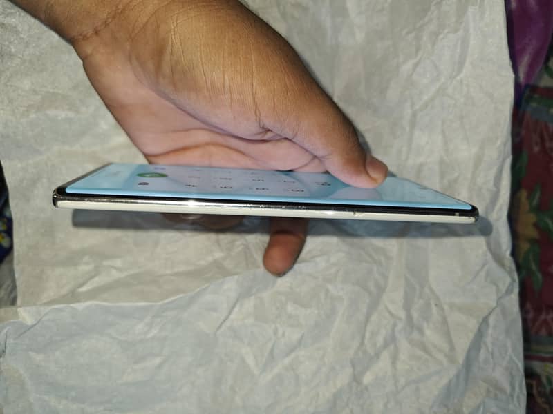 Samsung Mobile Note 10 Plus 3
