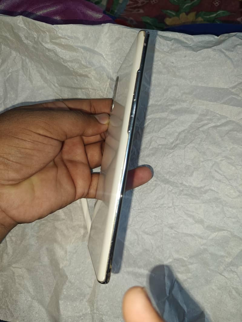 Samsung Mobile Note 10 Plus 4