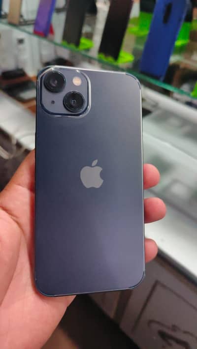 Apple iPhone 13 jv
