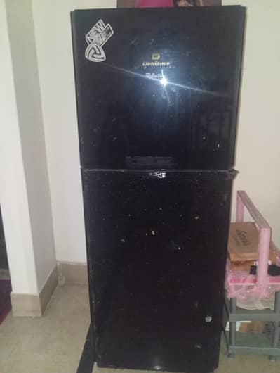 5 ft Fridge