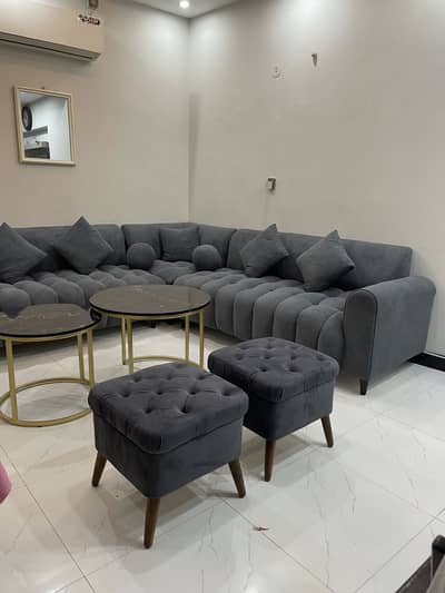 Complete sofa set L shaped with table and stools