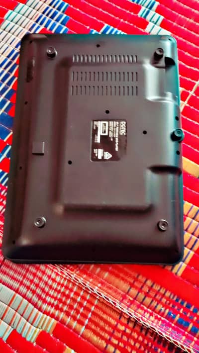 DGTEC portable DVD player in new condition