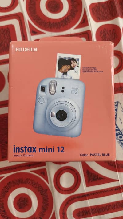 InstaX mini 12 Polaroid