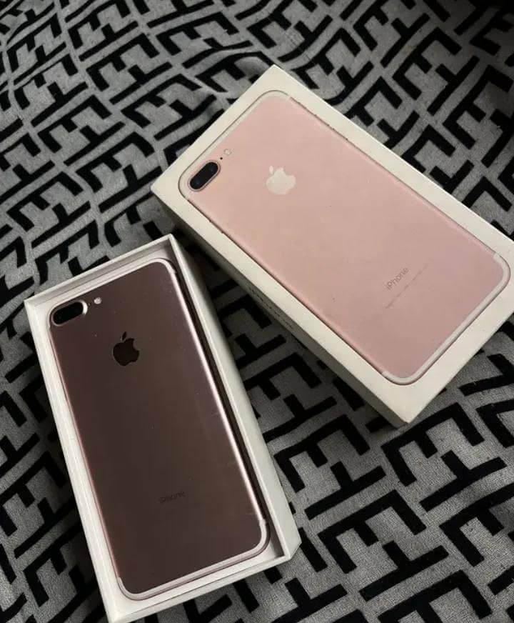 Apple iPhone 7 Plus 1