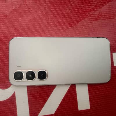 neat nd clean mobile for sale