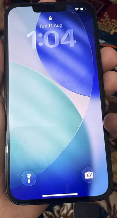 Apple iPhone 13