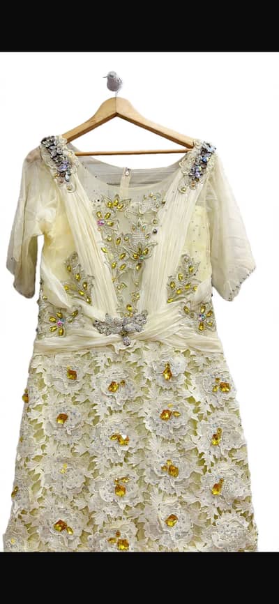 Model dress
