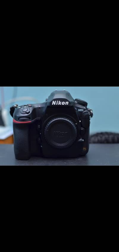 Nikon D850