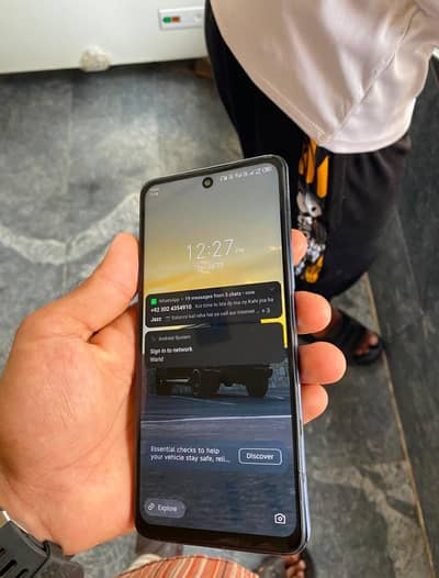 infinix zero x neo 8/128 pta with box charger okay ha