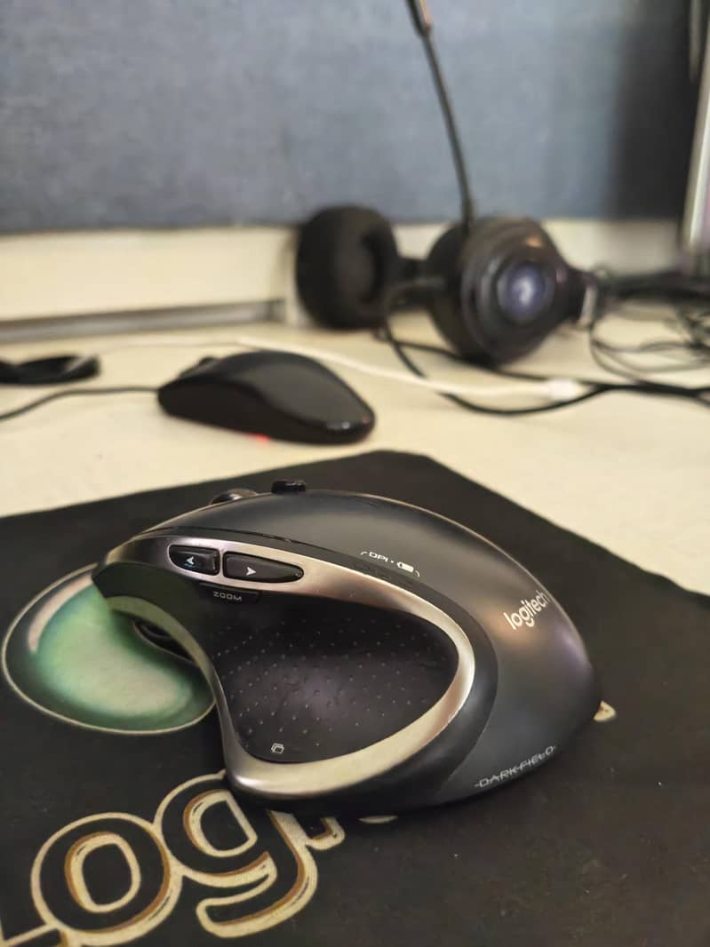 Logitech Performance Mx Mouse 0