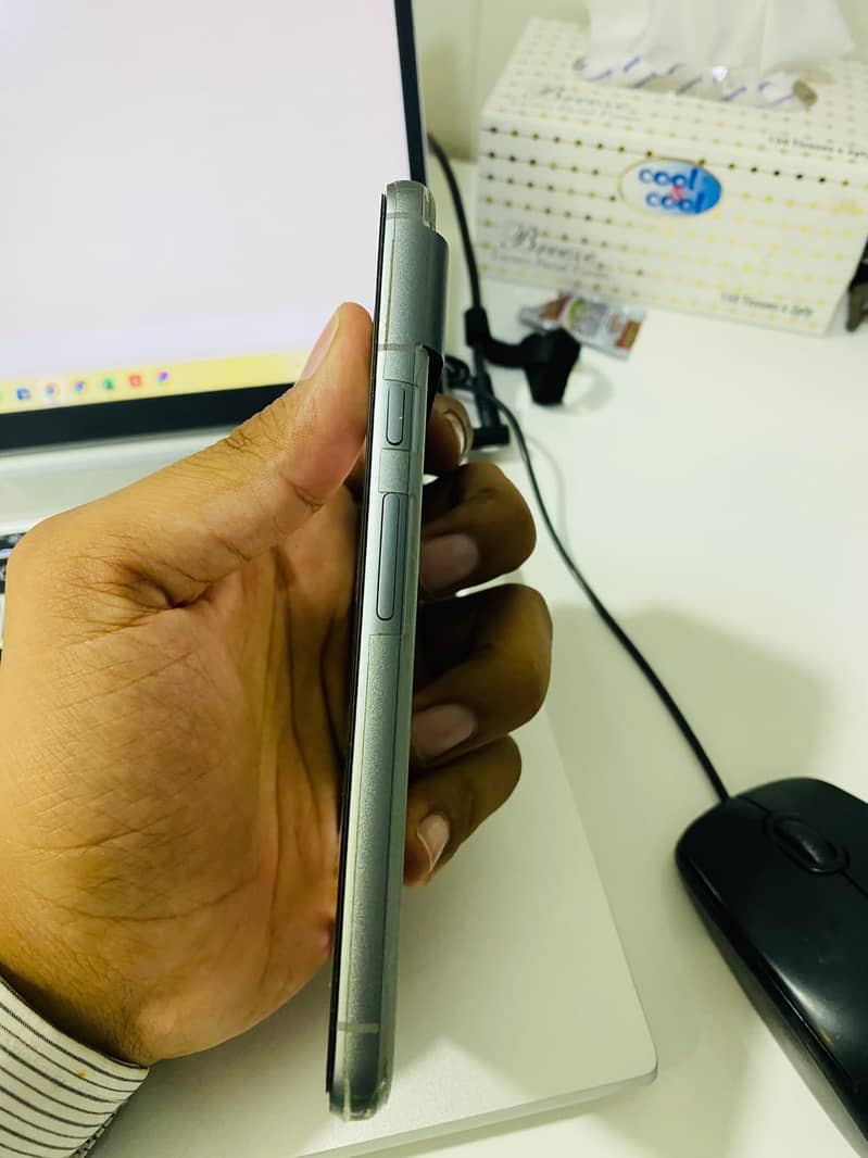 Google Pixel 8 1