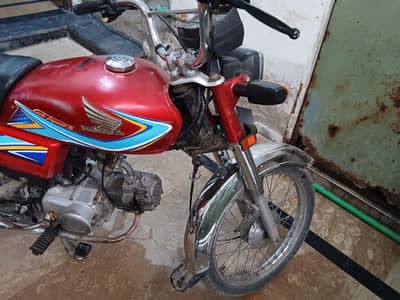 Honda 70cd model 2019 O3OO84/49/88O