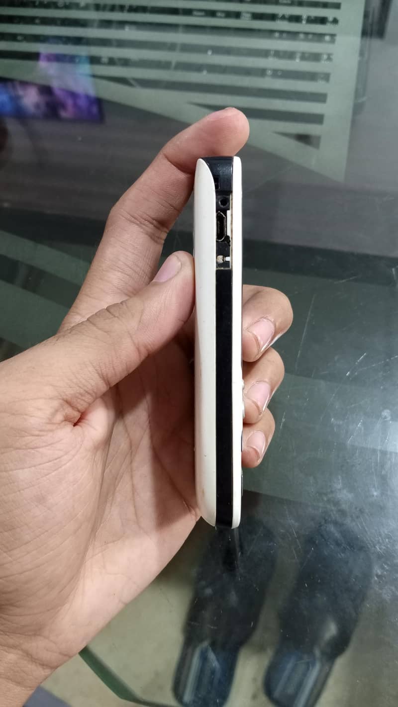 nokia 2690 4