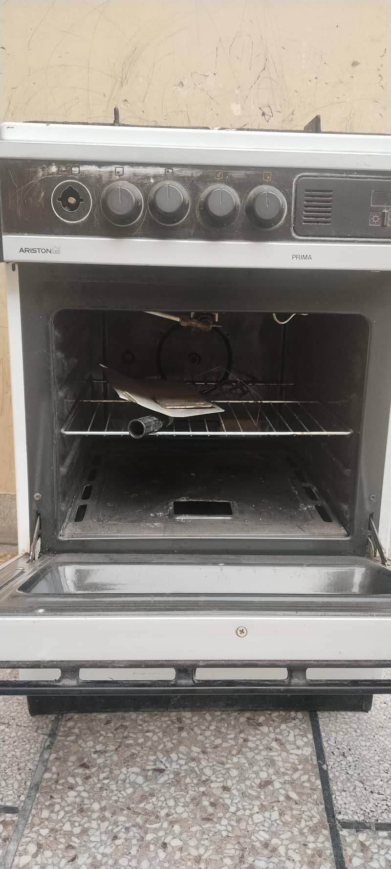 imported cooking range 1