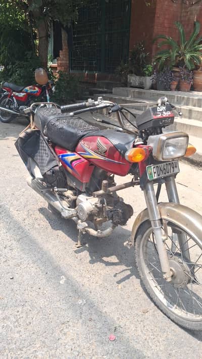 Honda CD70cc Model 2010 [60000KM] | Good Condition | Genuine Bike