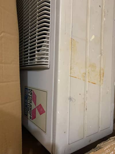 metsubishi Split ac genion Ac urgent sale