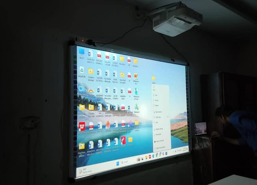 SMART INTERACTIVE TOUCH BOARDS WITH PROJECTORS COMPLETE SETUP 5