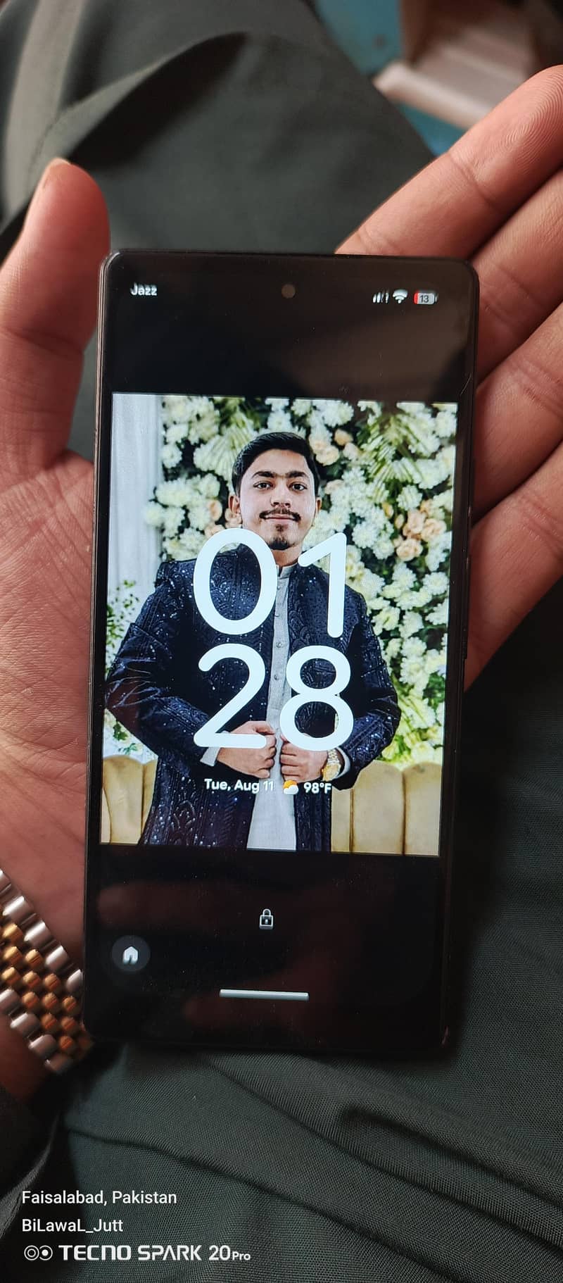 Google Pixel 6a 5