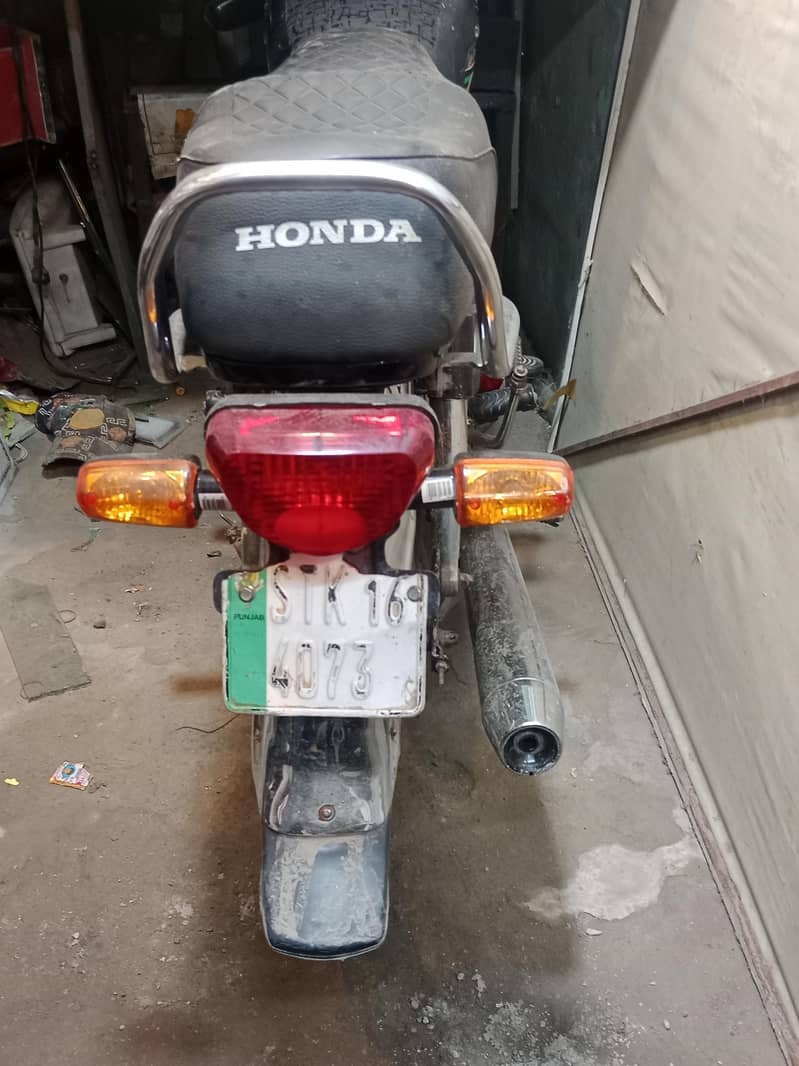 2016 model documents pure he 3