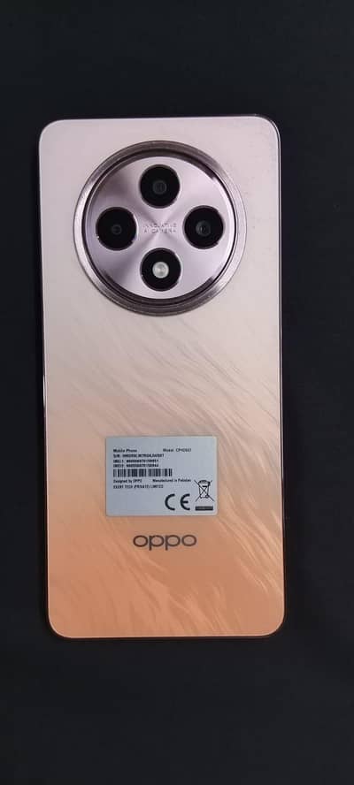 OPPO Reno12 F