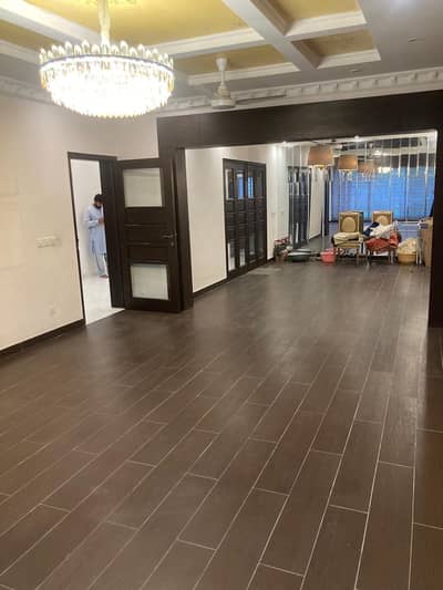 43 Marla Well Maintained House Available For Rent Near Qarshi Road