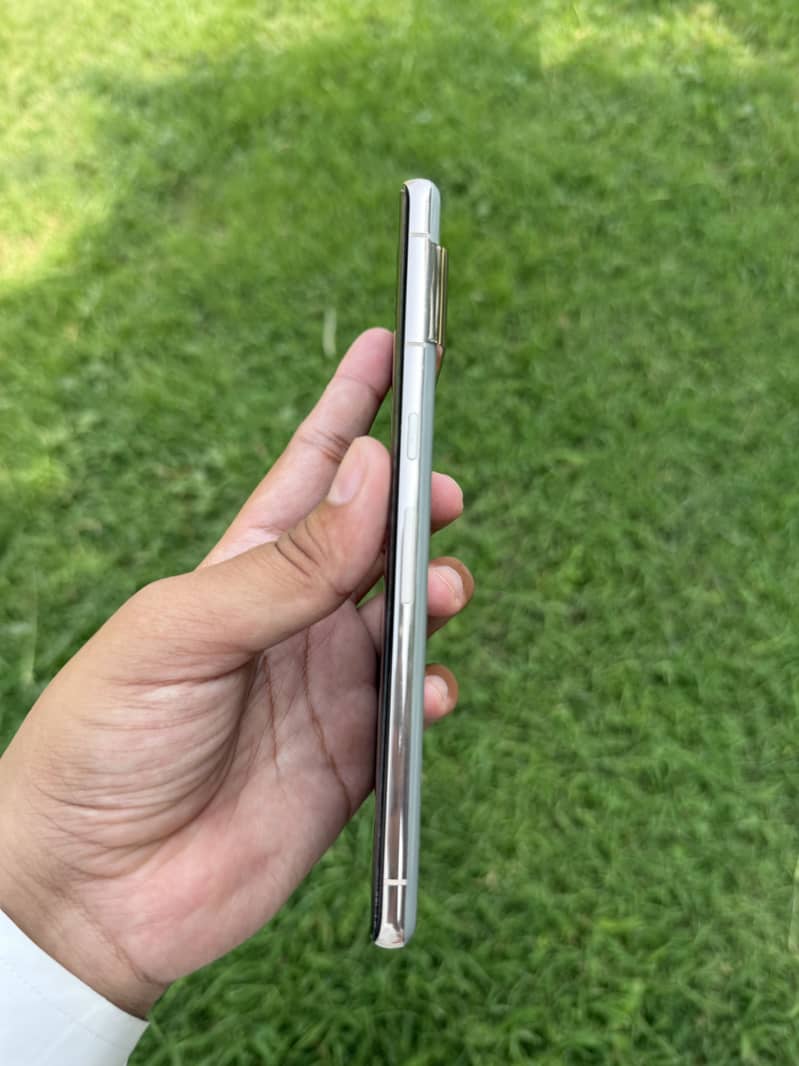 Google Pixel 7 Pro 2