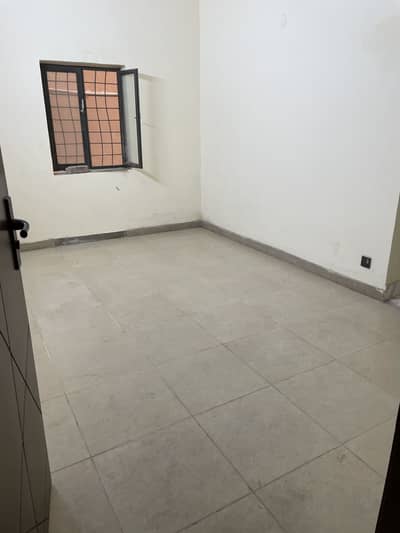 2 Kanal Old House For Sale Near Rahat BakerSarwar Road