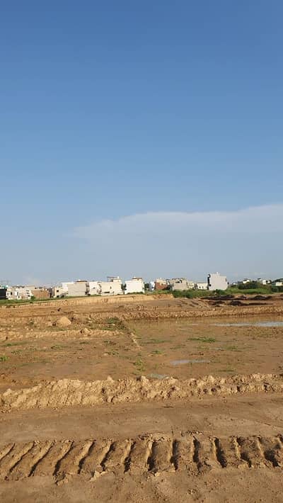 5 Marla Plot in L Block — 36.5 Lac