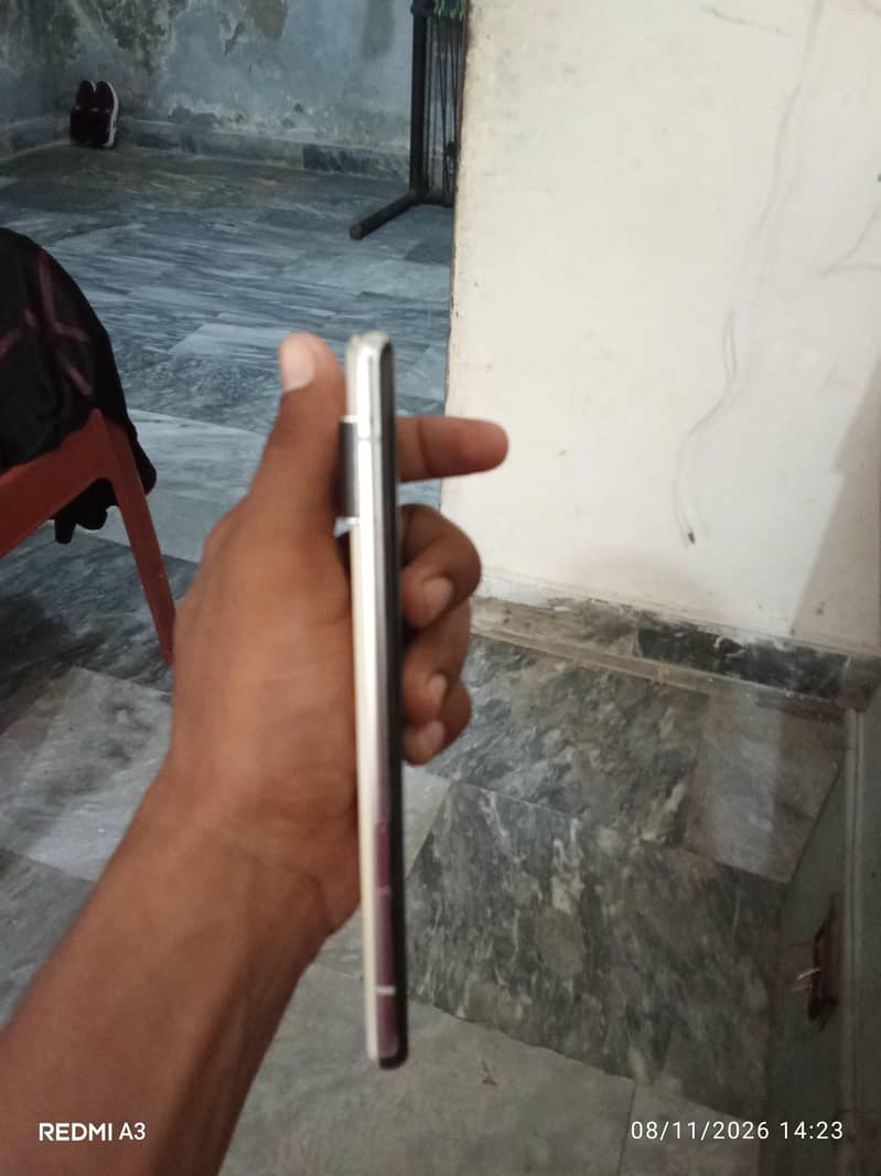 Google Pixel 6 Pro 4