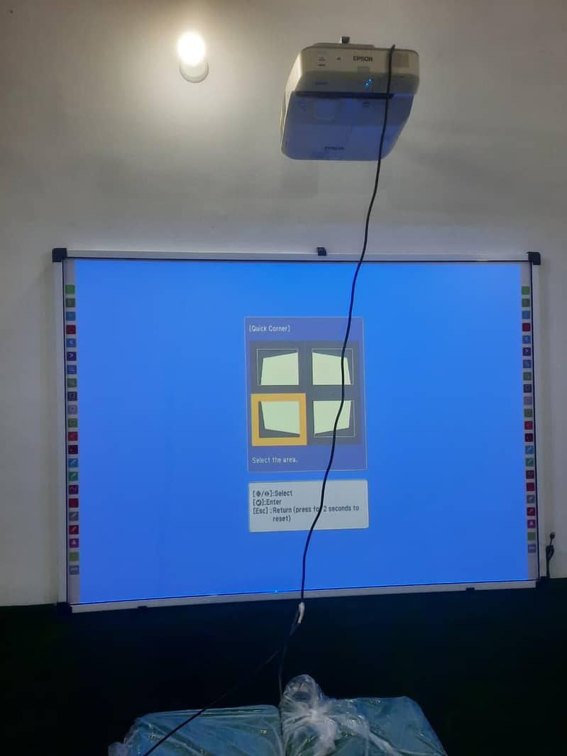 SMART INTERACTIVE TOUCH BOARDS WITH PROJECTORS COMPLETE SETUP 0