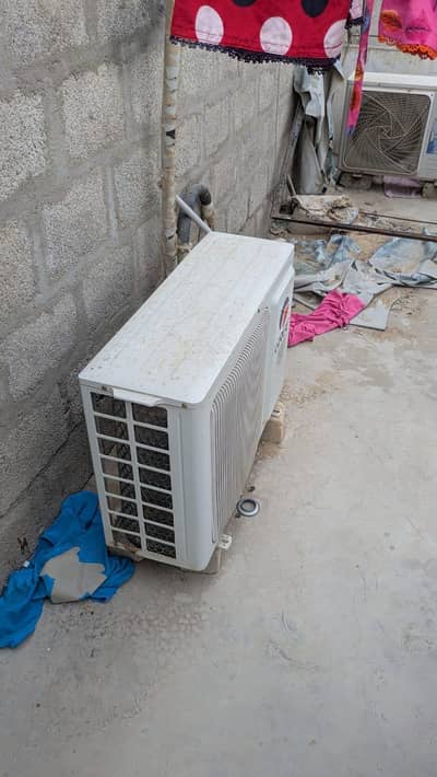 GREE AC 1ton
