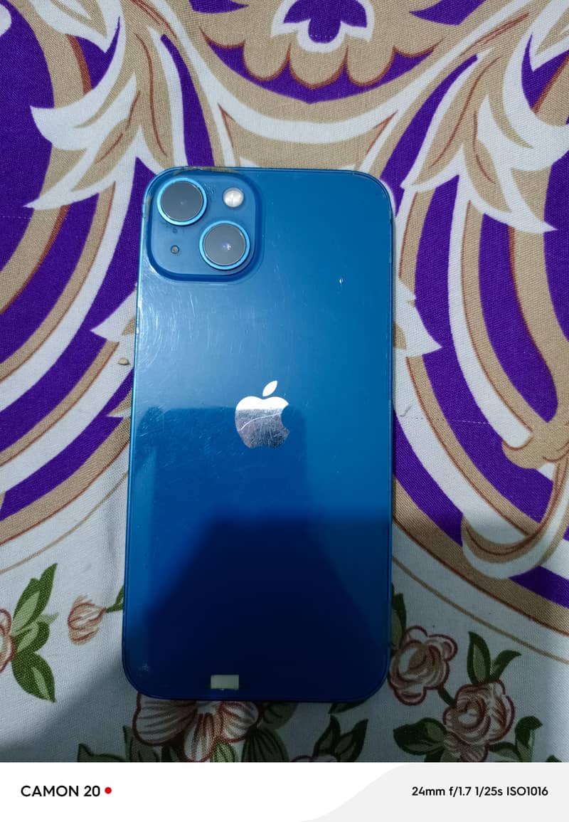 Apple iPhone 13 4