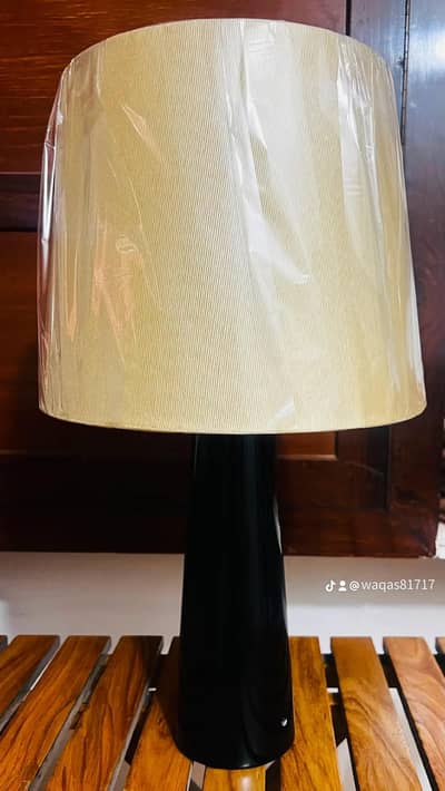 Premium Decorative Table Lamp – Beautiful & Stylish