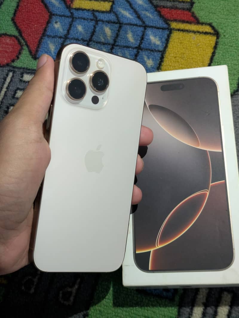 Apple iPhone 16 Pro Max 7