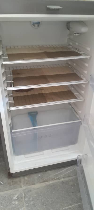 haier fridge good condition  contact 0313 2022220