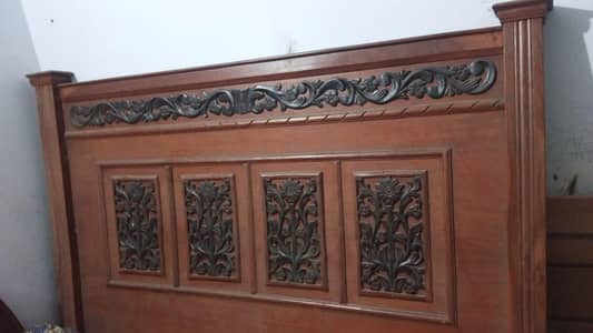 urgent sale king size bed