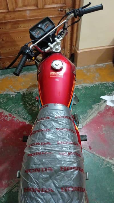 honda 26 model genuine condition all ok no maintenese work only drive